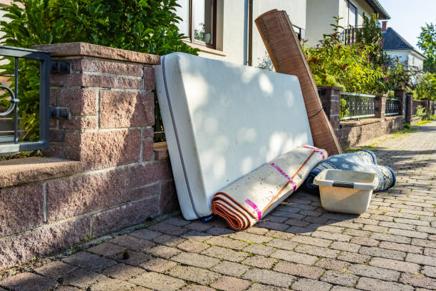 Best Office Junk Removal  in Moundridge, KS